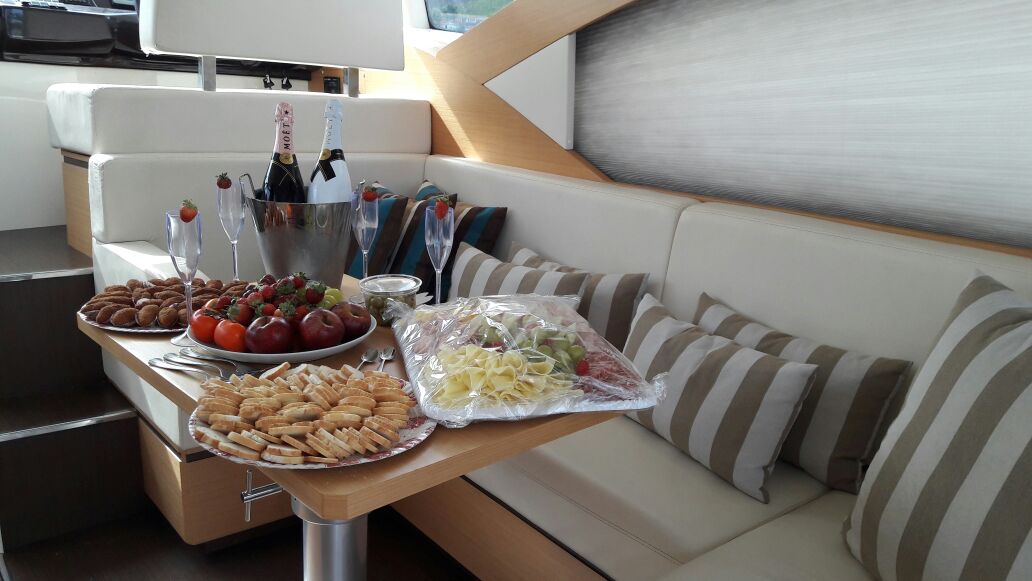 Luxury Private 06